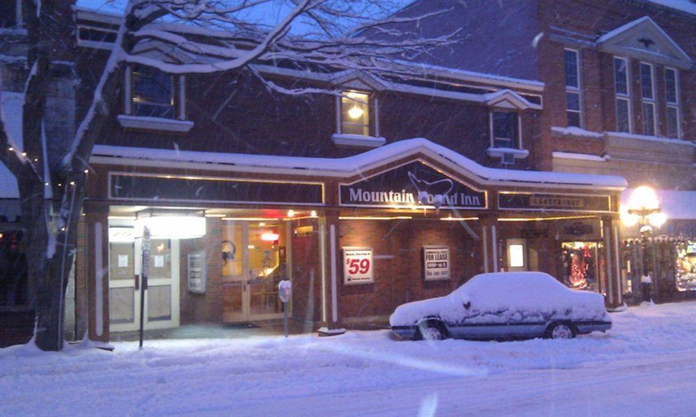 Mountain Hound Inn ネルソン エクステリア 写真